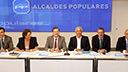 Mariano Rajoy se reúne con los alcaldes del Partid...