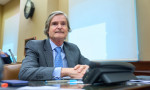 El diputado popular Jaime Mateu durante la comisión de Seguridad Vial