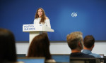 Ester Muñoz ofrece una rueda de prensa.