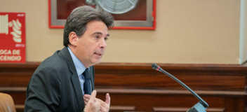Percival Manglano, diputado del GPP Percival Manglano, diputado del GPP