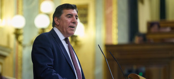 José Antonio Bermúdez de Castro en la Sesión Plenaria José Antonio Bermúdez de Castro en la Sesión Plenaria