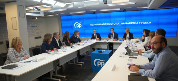 Alberto Núñez Feijóo se reúne con los consejeros de Agricultura de las Comunidades Autónomas gobernadas por el PP