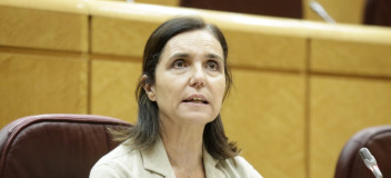 La senadora, Pilar Rojo