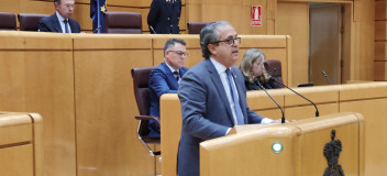 Antonio Alarcó en el Pleno del Senado Antonio Alarcó en el Pleno del Senado