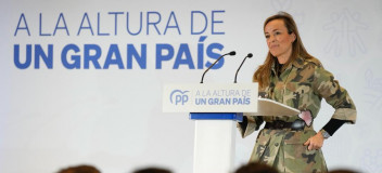 Carmen Navarro, vicesecretaria de Políticas Sociales, durante su intervención