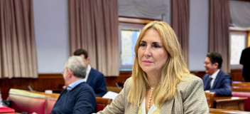 Ana Beltrán en el Senado 