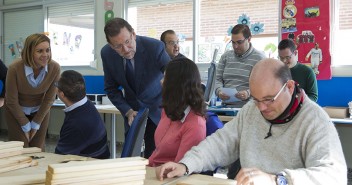 Mariano Rajoyy María Dolores de Cospedal visitan un centro de educación especial en La Roda