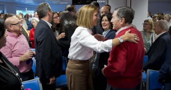 Cospedal preside la reunión de la Junta Directiva del PP de Granada