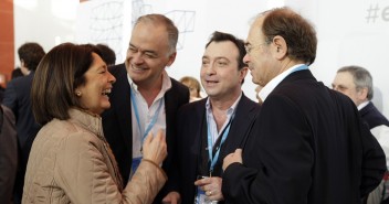 Pons, Cobo y García Escudero en la Convención 