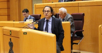 El senador popular, Luis Aznar