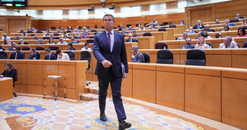 Alberto Núñez Feijóo en la sesión de control en el Senado