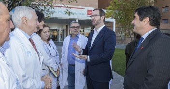 Javier Maroto visita el Hospital Príncipe de Asturias de Alcalá de Henares