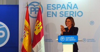 La secretaria general del PP, María Dolores de Cospedal