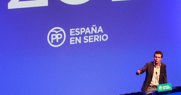 Pablo Casado y Soraya Sáenz de Santamaría visitan Ávila