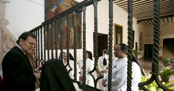 Mariano Rajoy y María Dolores de Cospedal visitan el convento de Las Trinitarias
