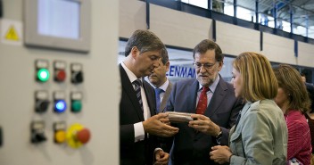 Mariano Rajoy y María Dolores de Cospedal visitan la empresa Witzenmann en Guadalajara