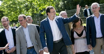 Mariano Rajoy, Javier Maroto y Alfonso Alonso a su llegada al Foro