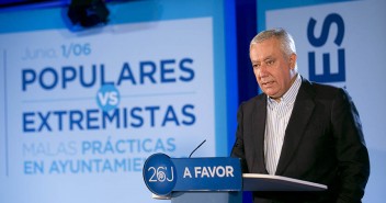 El vicesecretario de Autonomías y Ayuntamientos del PP, Javier Arenas