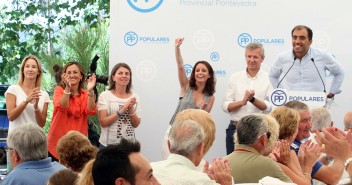 Andrea Levy en un acto con afiliados y simpatizantes del partido en el municipio de Poio (Pontevedra)