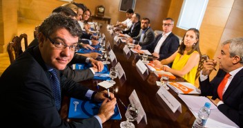 Tercera reunión de los equipos de PP y Ciudadanos en el Congreso de los Diputados