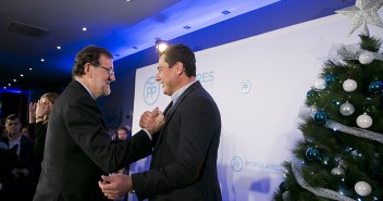Mariano Rajoy asiste a la copa de Navidad del PP de Córdoba
