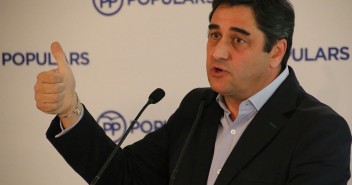 José Ignacio Echániz durante un acto con compromisarios del PP en Barcelona