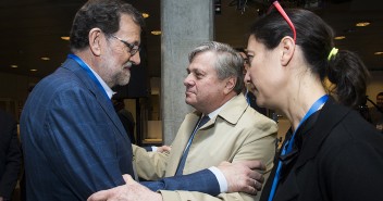 Mariano Rajoy con el padre de Leopoldo López