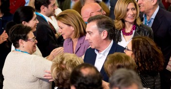 Mª Dolores Cospedal interviene en el 13 Congreso del PP de Aragón