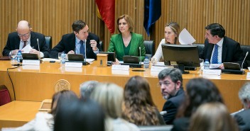 María Dolores Cospedal preside la reunión del GPP del Congreso