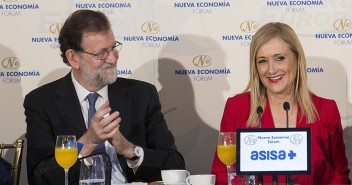 Mariano Rajoy presenta a Cristina Cifuentes en el Nueva Economía Fórum