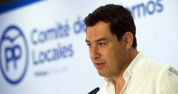 Juan Manuel Moreno durante su intervención