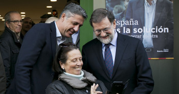 Mariano Rajoy inaugura la nueva sede del PPC en Badalona