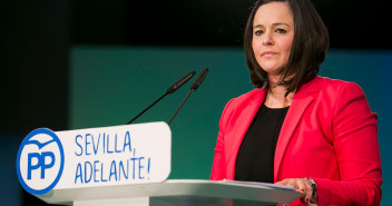 Virginia Pérez en la Convención de Distritos del PP de Sevilla