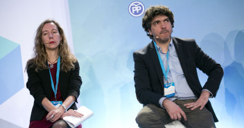 Mario Garcés y Patricia Sanz Cameo participan en la Escuela de Invierno del Partido Popular