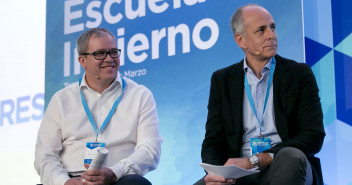 Juan Carlos Arricivita y Santiago Sesé en la Escuela de Invierno