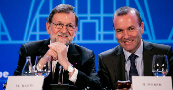 El Presidente Mariano Rajoy junto a Manfred Weber