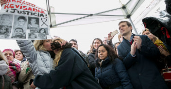 Pablo Casado acude a la concentración a favor de la Prisión Permanente Revisable 