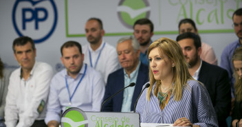 Ana Isabel Pérez interviene en el Consejo de Alcaldes de NNGG