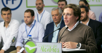 José Luis Martínez-Almeida interviene en el Consejo de Alcaldes de NNGG