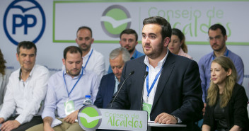 José Ángel Alonso interviene en el Consejo de Alcaldes de NNGG