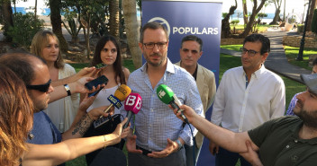 Javier Maroto clausura un acto de NNGG en Ibiza