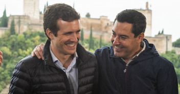 Pablo Casado y Juanma Moreno