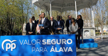 Javier Maroto en la presentacion de candidatos al Congreso y el Senado por Álava
