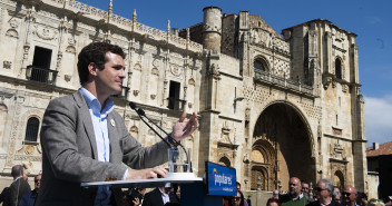 Pablo Casado en un acto en León 