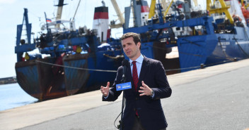 Pablo Casado en su visita a Gran Canaria