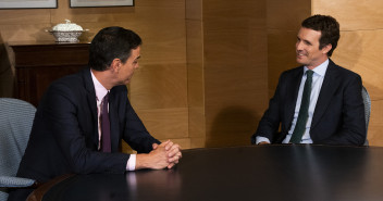 Reunión de Pablo Casado con Pedro Sánchez