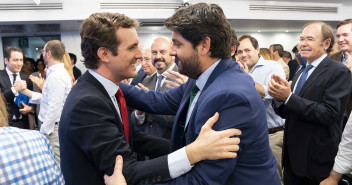 Pablo Casado y Fernando López Miras, en la Junta Directiva Nacional