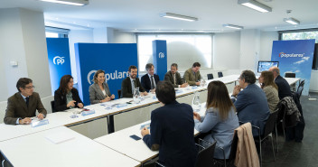 Reunión con Consejeros de Educación del PP