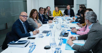 Reunión con alcaldes del PP en la Junta de Gobierno de la FEMP