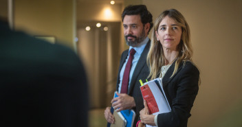 Los diputados Cayetana Álvarez de Toledo y Guillermo Mariscal.